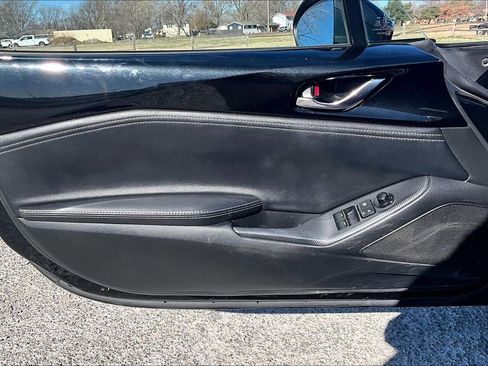Used 2021 MAZDA MX-5 Miata RF Grand Touring image 21