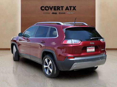 Used 2019 Jeep Cherokee Limited FWD image 3