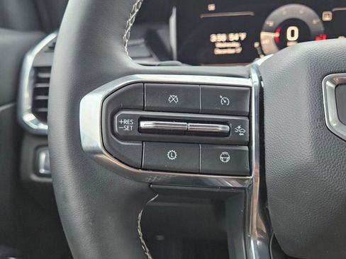 New 2026 GMC Acadia Denali w/ Super Cruise Package image 13