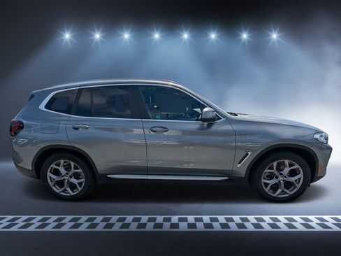 Used 2023 BMW X3 xDrive30i AWD/4WD image 2