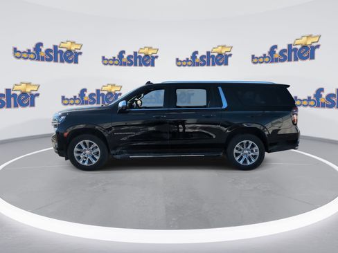 Certified 2024 Chevrolet Suburban Premier w/ Premium Package image 5