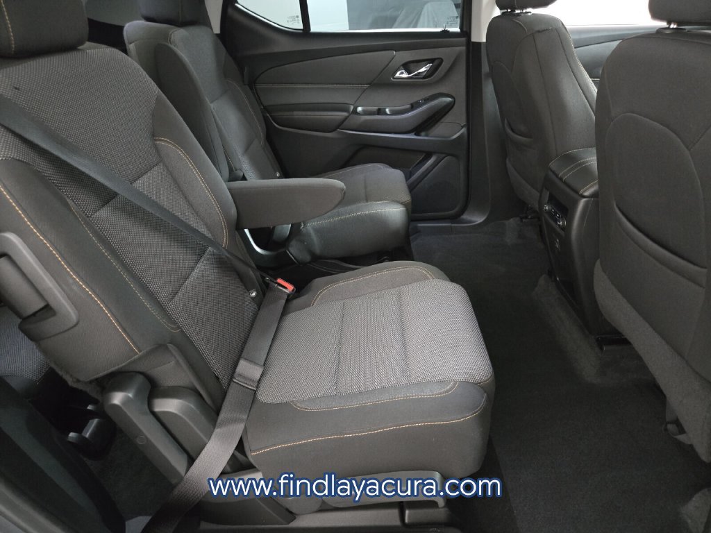 Used 2020 Chevrolet Traverse LT FWD image 19