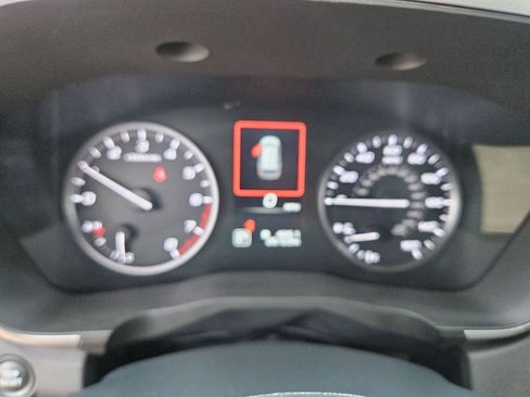 Used 2025 Subaru Ascent Premium AWD/4WD image 19