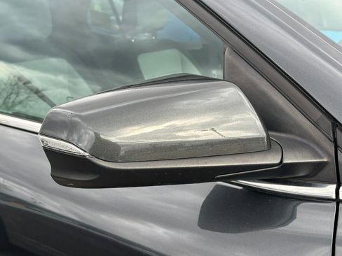 Used 2019 Chevrolet Equinox LT w/ LPO, Cargo Package image 6