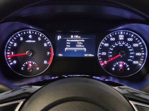 Used 2024 Kia Forte LXS w/ LXS Technology Package FWD image 23
