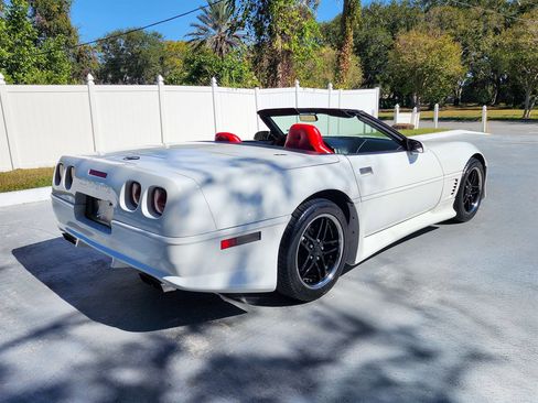 Used 1995 Chevrolet Corvette Convertible image 8
