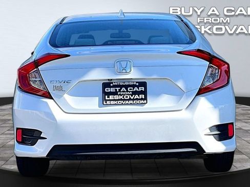 Used 2017 Honda Civic EX image 4