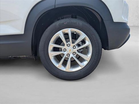 New 2026 Chevrolet TrailBlazer LS w/ LS Convenience Package FWD image 10