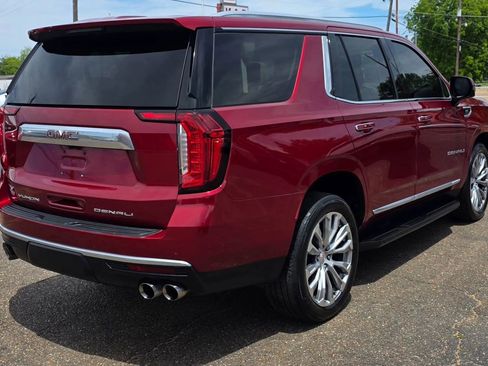 Used 2021 GMC Yukon Denali RWD image 3