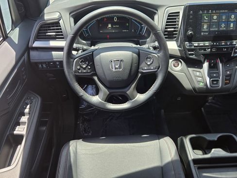 Certified 2024 Honda Odyssey Sport image 12