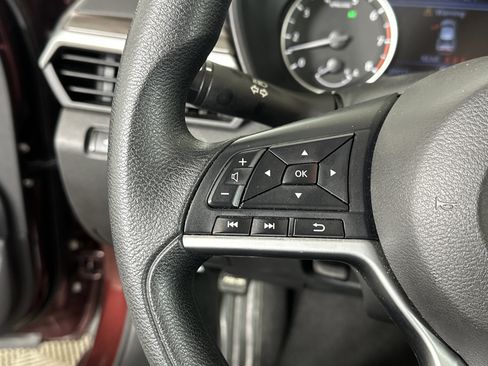 Used 2024 Nissan Altima 2.5 SV image 26