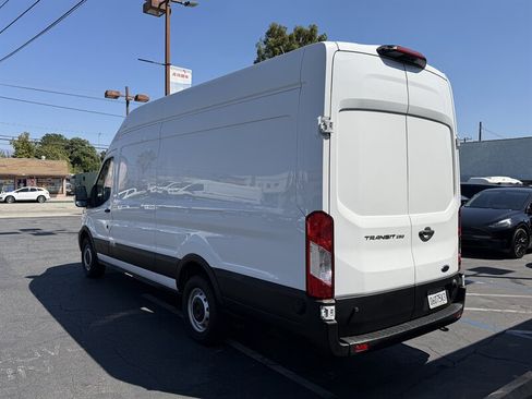 Used 2023 Ford Transit 250 148 High Roof Extended w/ Load Area Protection Package RWD image 5