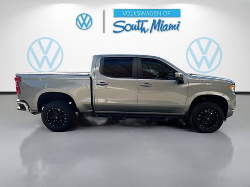 Used 2023 Chevrolet Silverado 1500 LT w/ Protection Package image 8