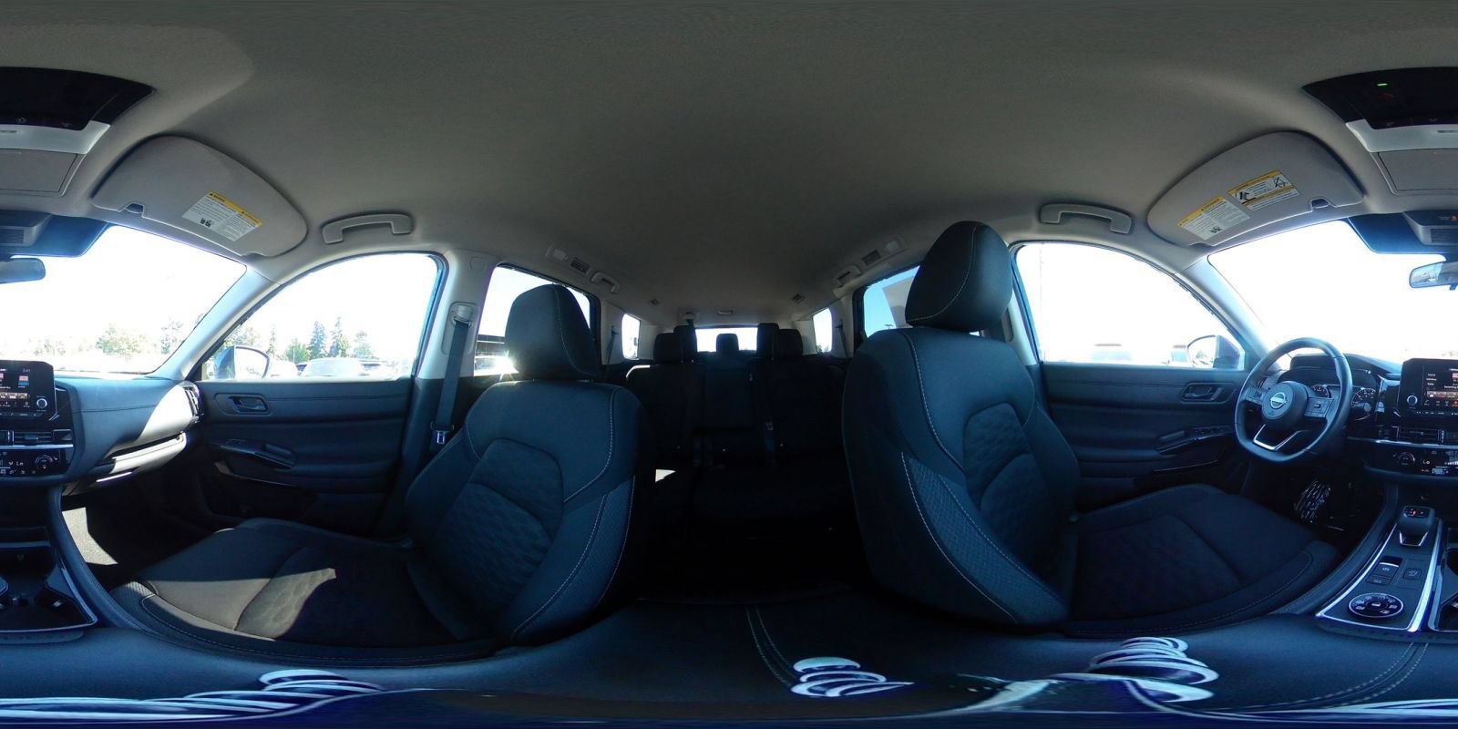 Used 2025 Nissan Pathfinder SV AWD/4WD image 44