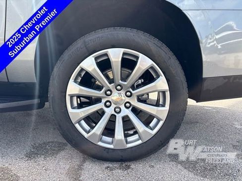 New 2025 Chevrolet Suburban Premier w/ Sun And Tow Package image 34