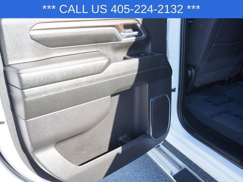 Used 2024 Chevrolet Silverado 2500 LT image 32