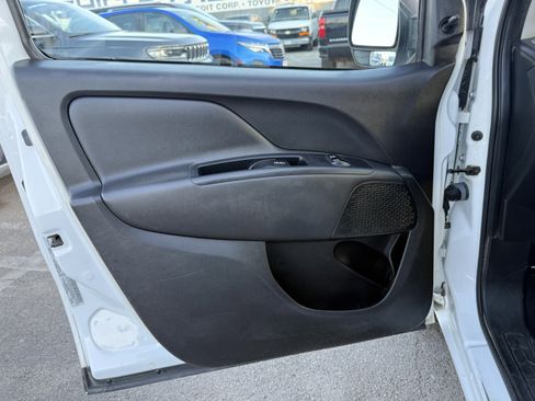 Used 2022 RAM ProMaster City Tradesman image 14