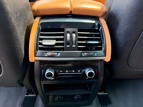 Used 2018 BMW X6 xDrive35i w/ M Sport Package AWD/4WD image 25