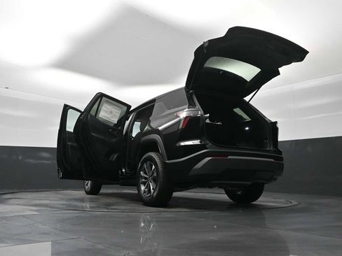 New 2026 Chevrolet Equinox LT w/ Safety and Technology Package image 31