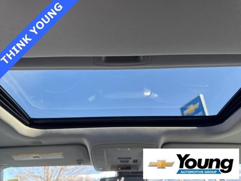 Used 2018 Chevrolet Silverado 1500 High Country image 14