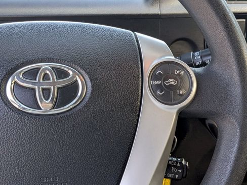Used 2016 Toyota Prius C Two FWD image 11