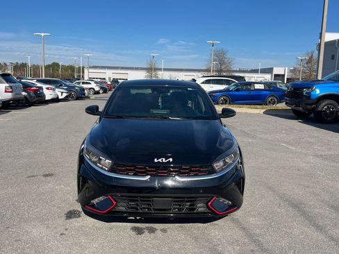 Used 2024 Kia Forte GT-Line image 3