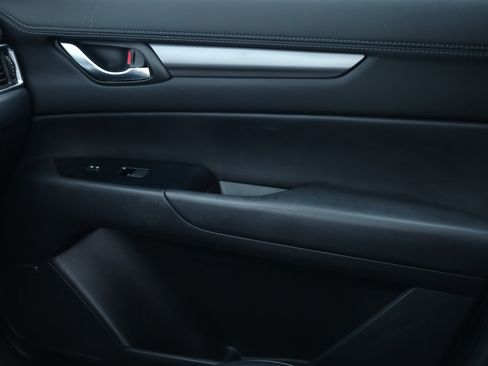 Used 2017 MAZDA CX-5 Touring w/ Preferred Equipment Package image 13