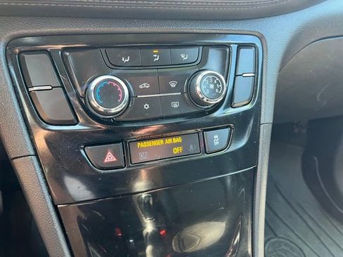 Used 2020 Buick Encore Preferred w/ Safety Package image 23