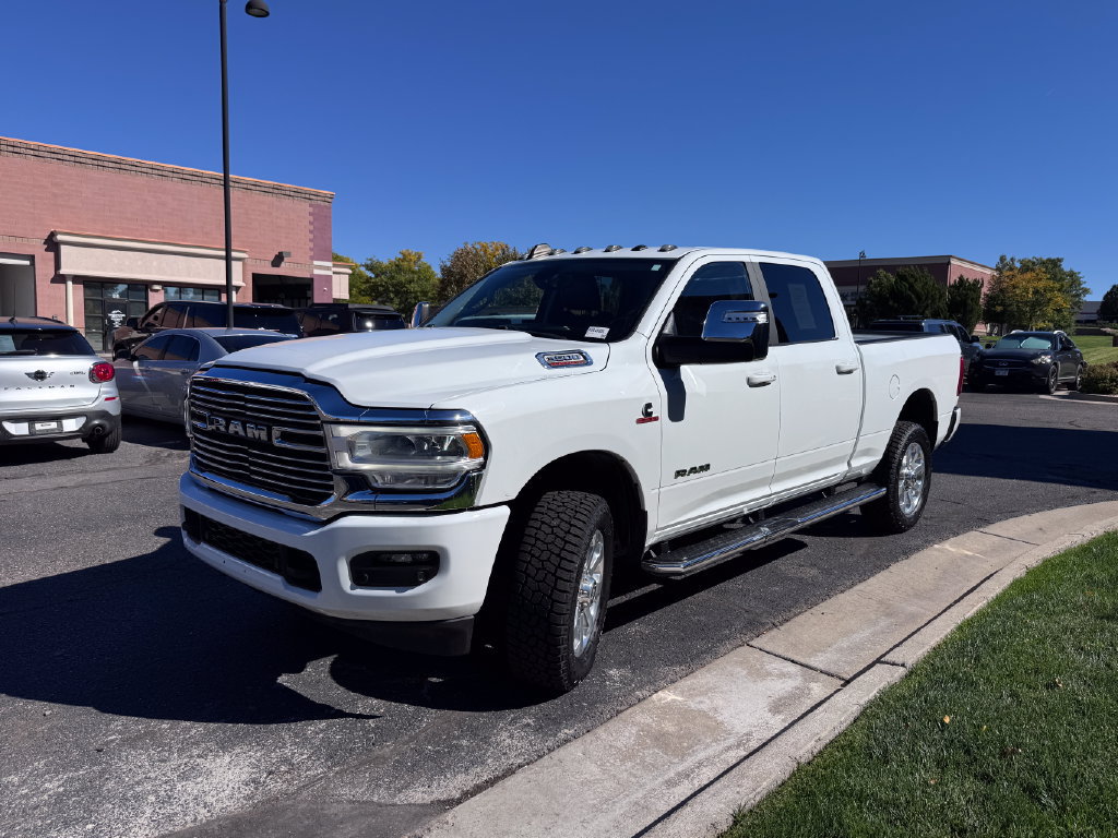 Used 2023 RAM 3500 Laramie AWD/4WD image 4