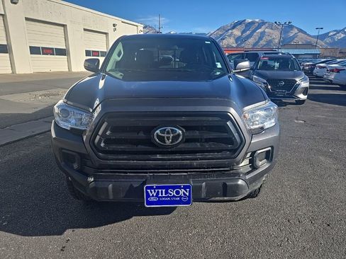 Used 2022 Toyota Tacoma SR image 2