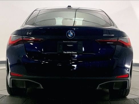 Certified 2023 BMW i4 eDrive35 RWD image 3