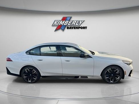 Used 2024 BMW i5 M60 w/ Premium Package image 6
