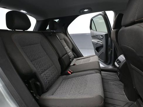 Used 2023 Chevrolet Equinox LT w/ LPO, Floor Liner Package FWD image 40