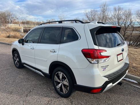 Used 2019 Subaru Forester Touring image 6