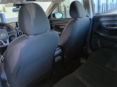Used 2023 Nissan Sentra SR w/ Trunk Package image 19