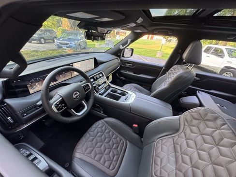 New 2026 Nissan Armada Platinum AWD/4WD image 39