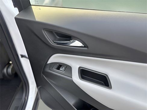 Certified 2022 Chevrolet Equinox LT image 13