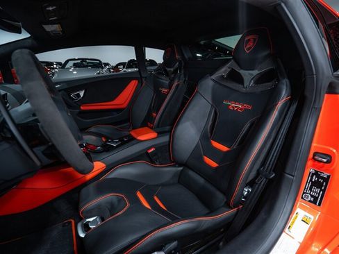 Used 2021 Lamborghini Huracan EVO AWD/4WD image 20