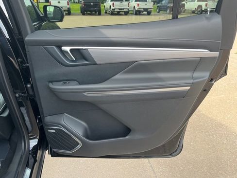 New 2025 Buick Enclave Preferred w/ Power Package image 43