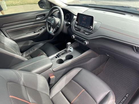 Used 2022 Nissan Altima 2.5 SR image 28