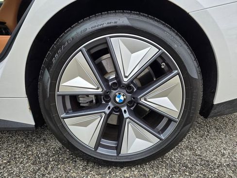 Used 2025 BMW i4 xDrive40i w/ Premium Package image 57