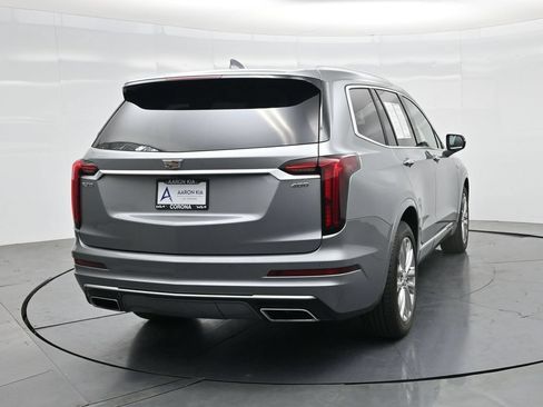 Used 2023 Cadillac XT6 Premium Luxury FWD image 30