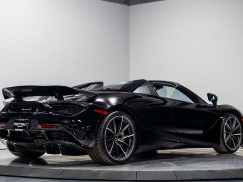 Used 2019 McLaren 720S Luxury image 15
