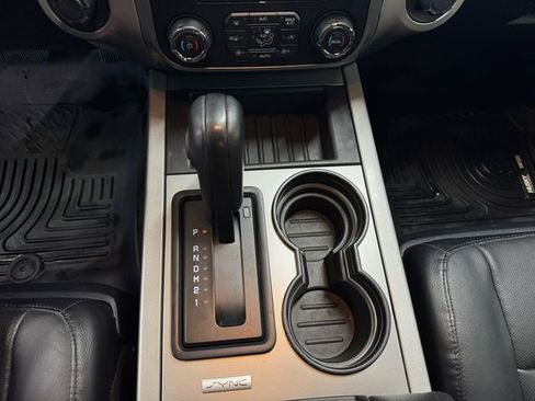 Used 2016 Ford Expedition XLT w/ Equipment Group 202A AWD/4WD image 14
