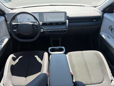 Used 2024 Hyundai Ioniq 5 SEL RWD image 10