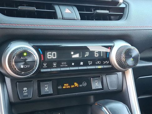 Used 2023 Toyota RAV4 SE w/ Weather & Moonroof Package AWD/4WD image 19