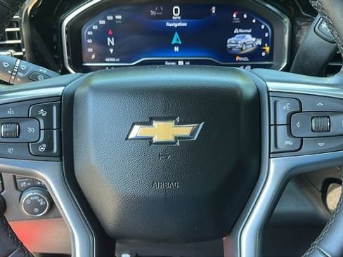 Used 2024 Chevrolet Silverado 1500 LT AWD/4WD image 11