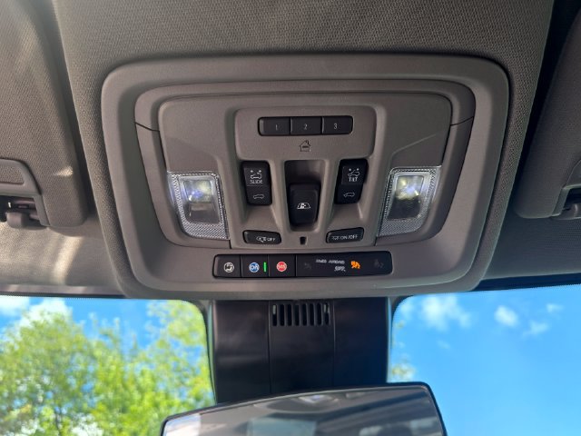 Used 2024 Chevrolet Silverado 1500 RST w/ Convenience Package II AWD/4WD image 24