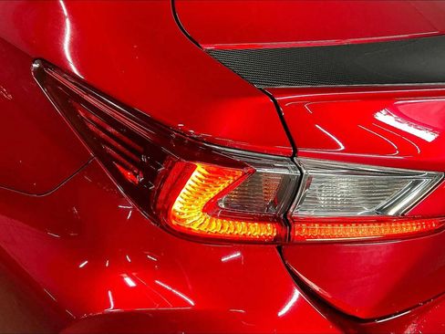 Used 2017 Lexus RC F image 31