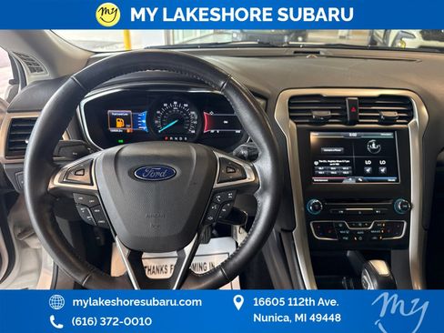 Used 2016 Ford Fusion SE w/ Equipment Group 202A FWD image 18